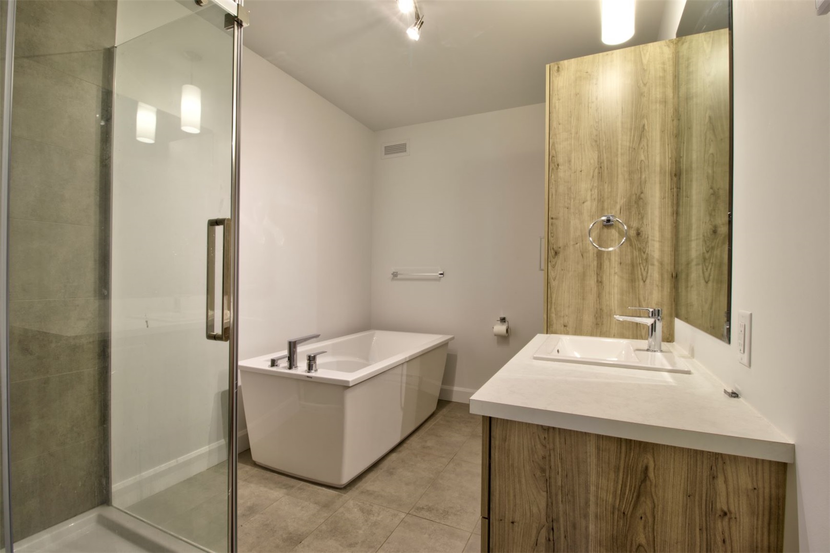 13-sdbain-2mp
